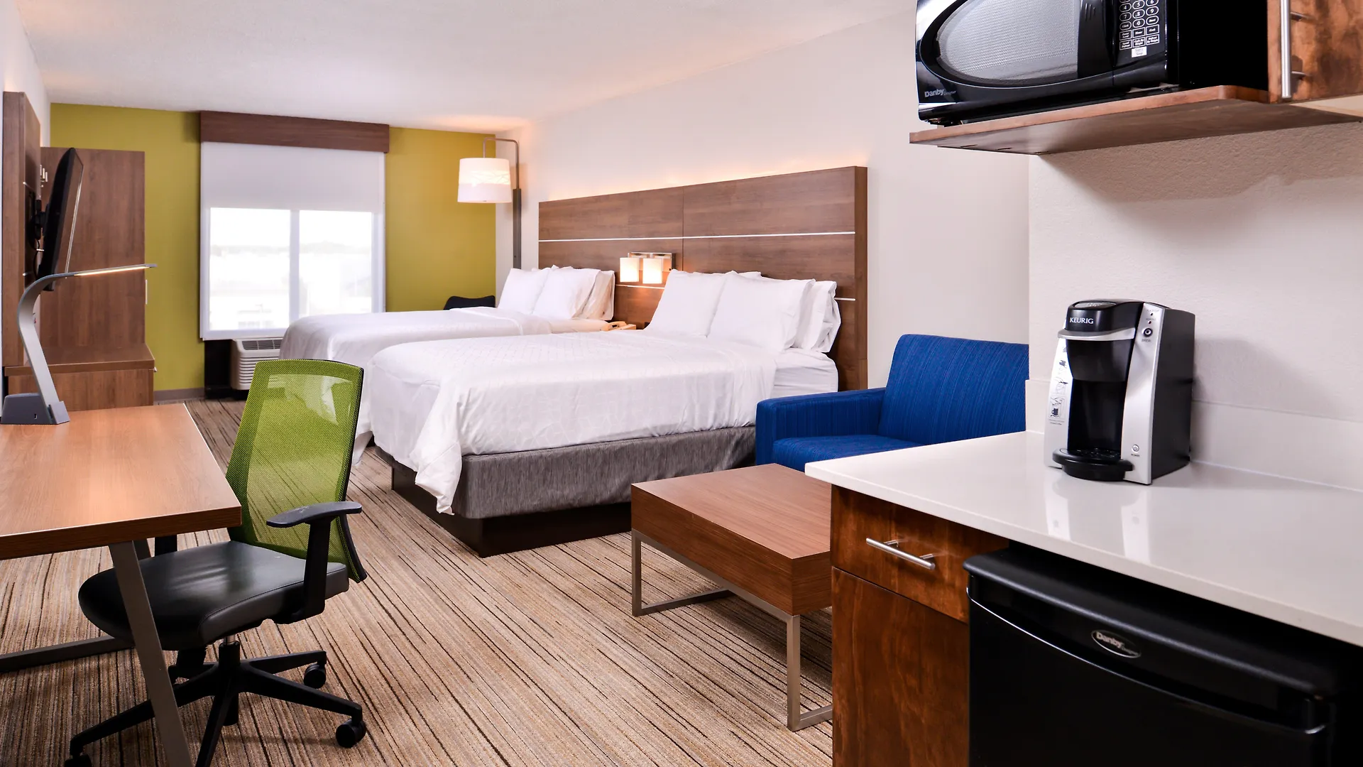 Holiday Inn Express Hotel & Suites Tampa-Anderson Road-Veterans Exp By Ihg West Chase