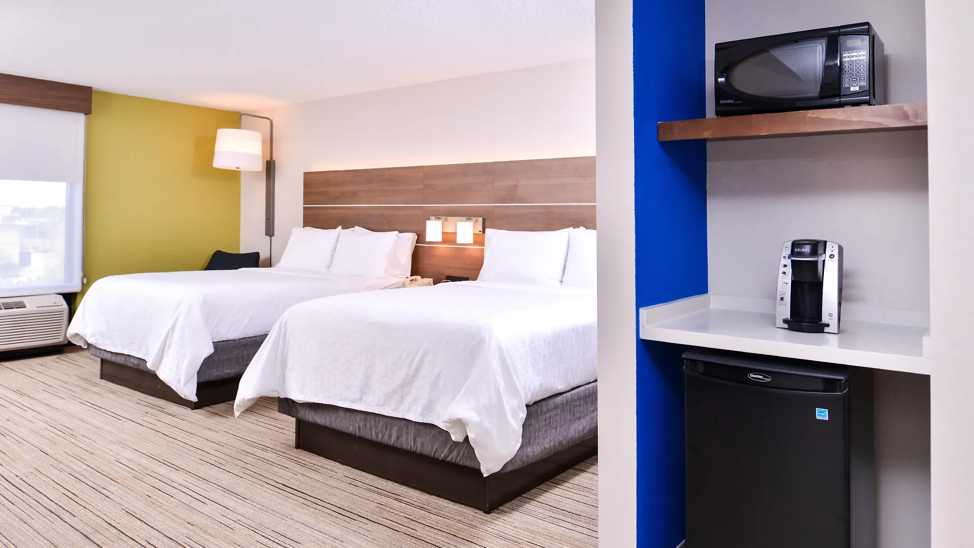 **  Holiday Inn Express Hotel & Suites Tampa-Anderson Road-Veterans Exp By Ihg West Chase United States