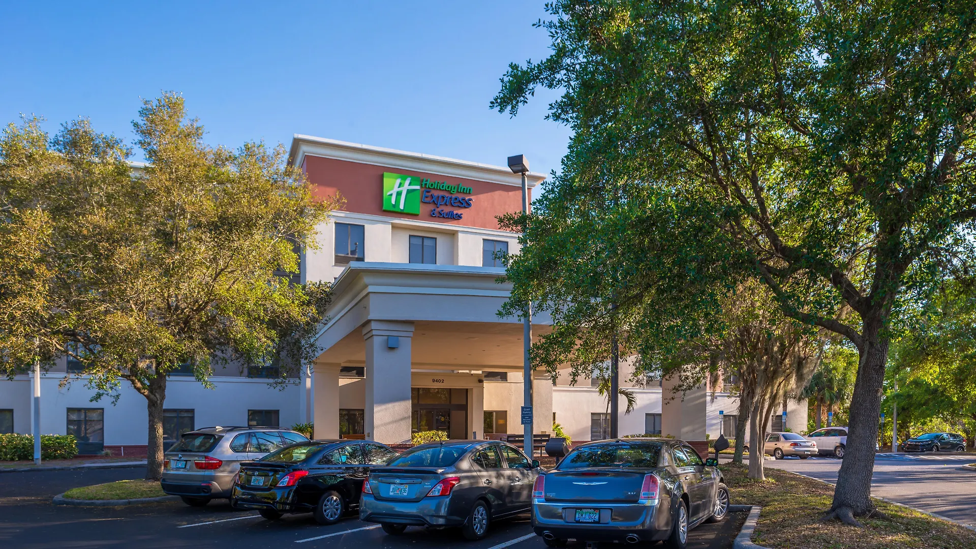 **  Holiday Inn Express Hotel & Suites Tampa-Anderson Road-Veterans Exp By Ihg West Chase United States